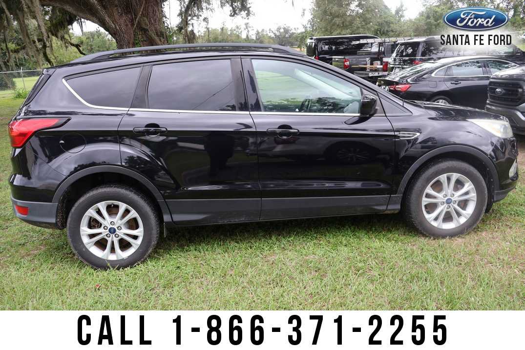 Used 2019 Ford Escape SEL AWD/4WD image 7