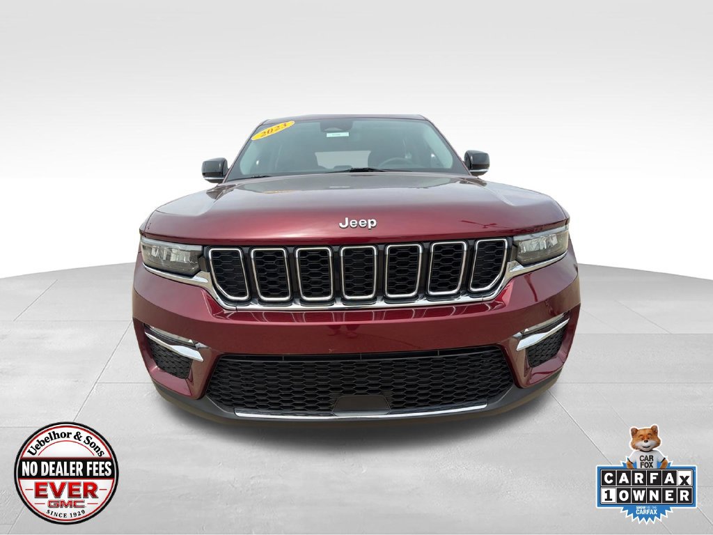 Used 2023 Jeep Grand Cherokee Limited w/ Trailer Tow Prep Group (B) AWD/4WD image 13