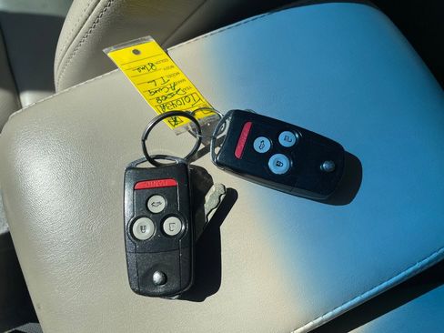 Used 2008 Acura TL image 3