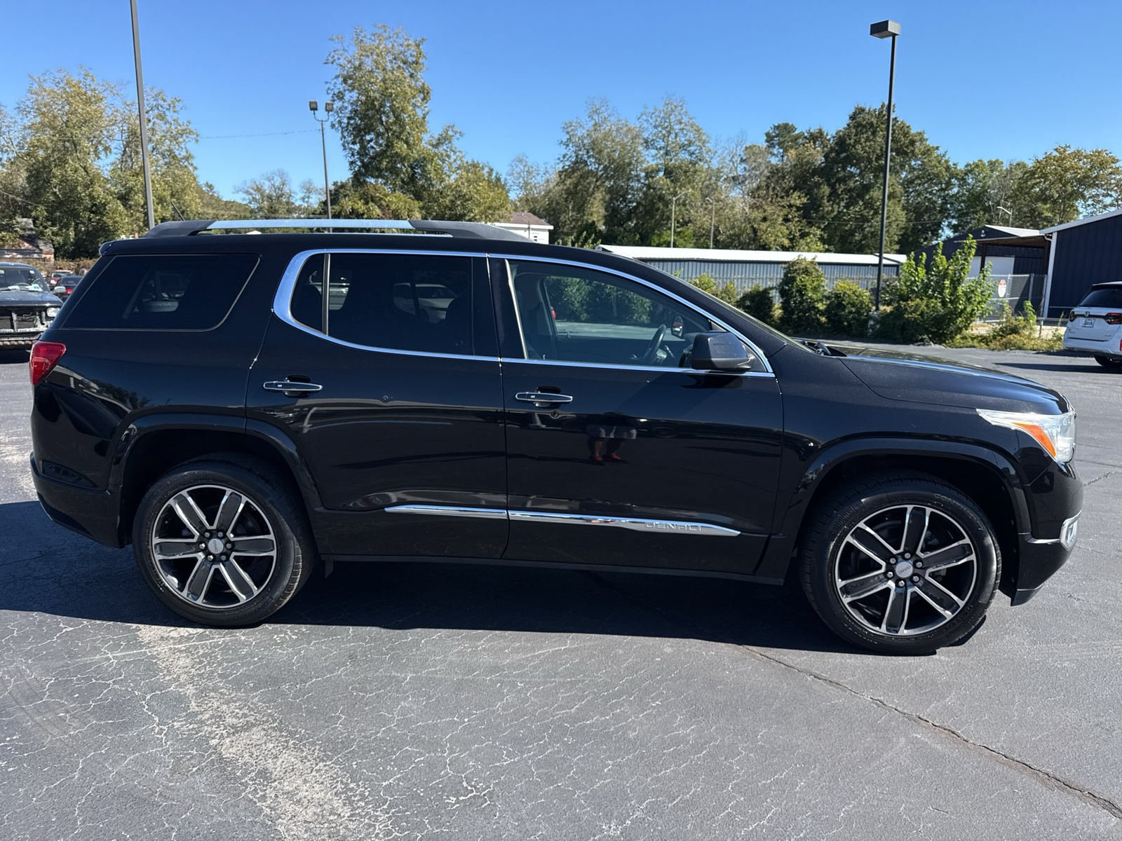 Used 2019 GMC Acadia Denali AWD/4WD image 8