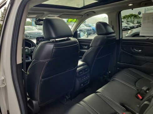 Certified 2024 Honda Pilot Elite image 15