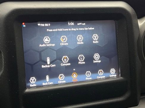 Used 2023 Jeep Wrangler Willys image 10