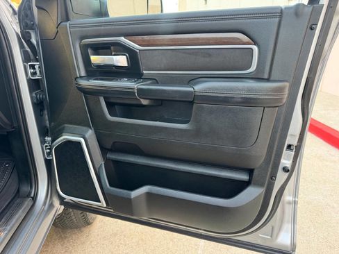 Used 2022 RAM 2500 Laramie image 18