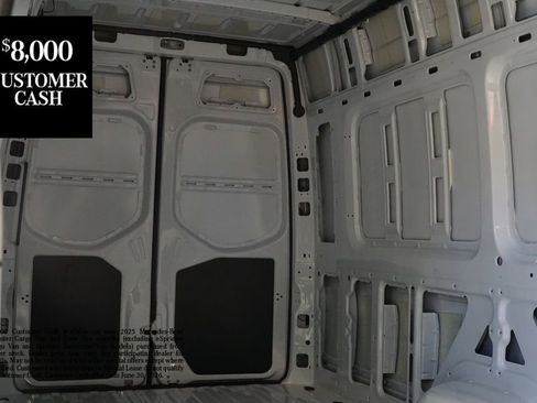 New 2025 Mercedes-Benz Sprinter 2500 image 14