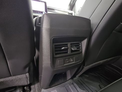 New 2026 GMC Canyon Elevation w/ Convenience Package image 34