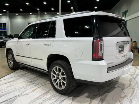 Used 2015 GMC Yukon Denali w/ Premium Package image 8