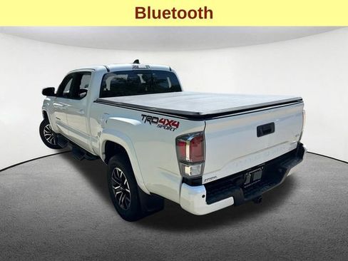 Used 2020 Toyota Tacoma TRD Sport w/ Technology Package AWD/4WD image 9