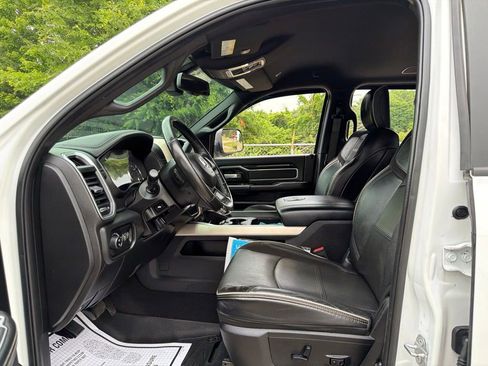 Used 2019 RAM 2500 Laramie w/ Night Edition AWD/4WD image 24