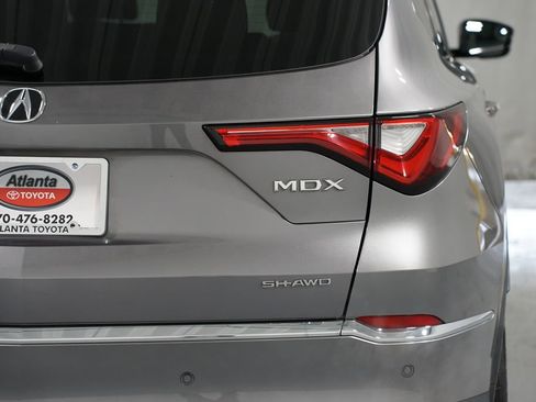 Used 2022 Acura MDX SH-AWD w/ Technology Package image 10