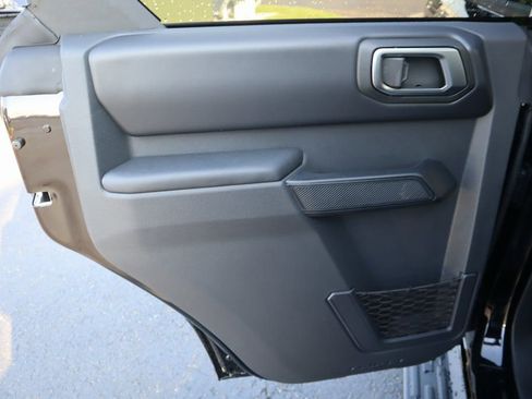 New 2025 Ford Bronco Outer Banks image 19