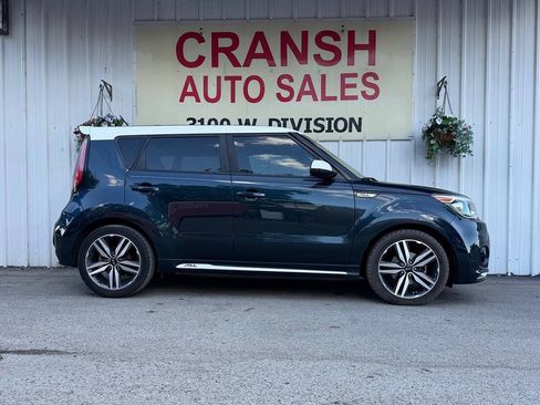 Used 2018 Kia Soul + FWD image 1
