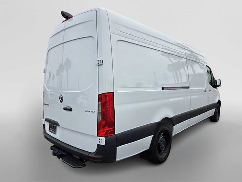 New 2026 Mercedes-Benz Sprinter 2500 image 5
