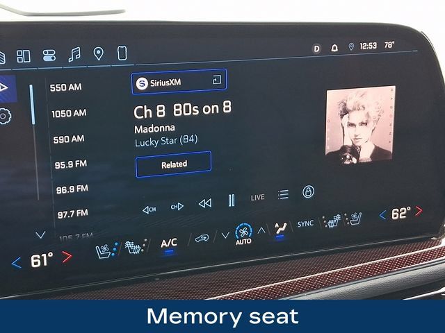 Used 2026 Chevrolet Traverse RS AWD/4WD image 12