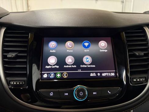 Used 2020 Chevrolet Trax LT w/ LT Convenience Package AWD/4WD image 33