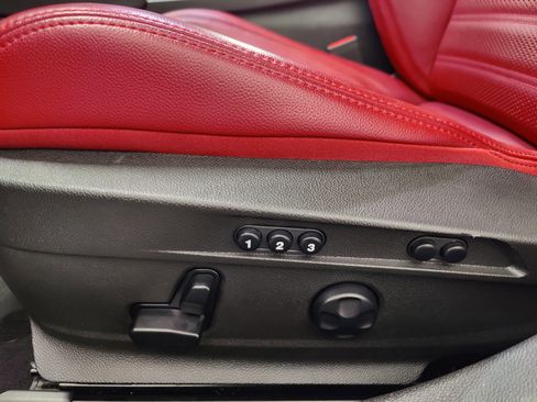 Certified 2022 Alfa Romeo Giulia Veloce image 15