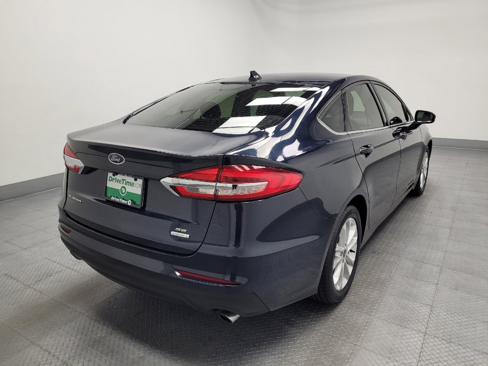 Used 2020 Ford Fusion SE FWD image 9