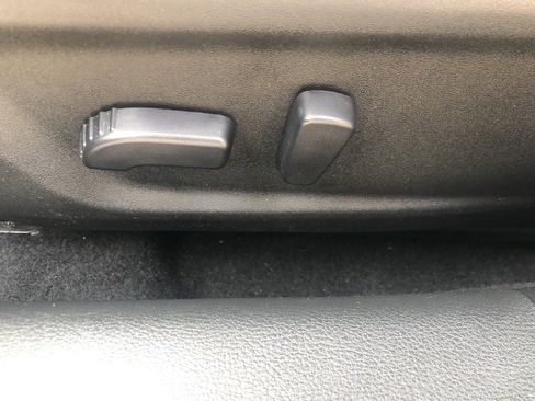 Used 2025 Nissan Altima 2.5 SV image 10