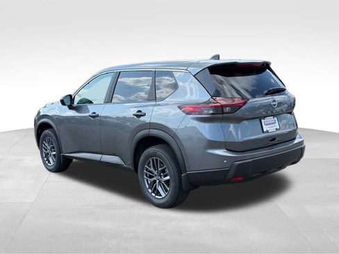 Used 2026 Nissan Rogue S image 3