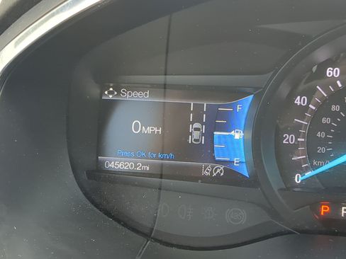 Used 2021 Ford Edge Titanium w/ Equipment Group 301A AWD/4WD image 24