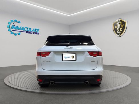 Used 2020 Jaguar F-PACE Prestige image 4