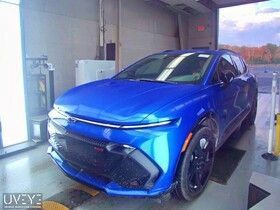 Used 2025 Chevrolet Equinox EV RS FWD image 6