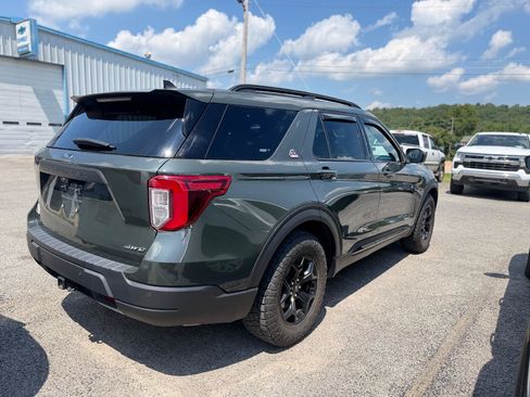 Used 2023 Ford Explorer Timberline AWD/4WD image 2
