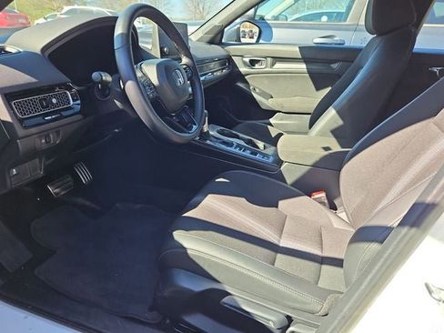 Used 2025 Honda Civic Sport image 16