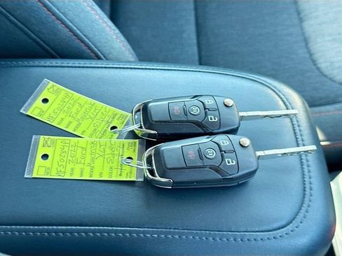 Certified 2022 Ford Maverick XLT w/ Equipment Group 300A Standard image 32