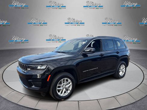 Used 2024 Jeep Grand Cherokee Laredo X image 7