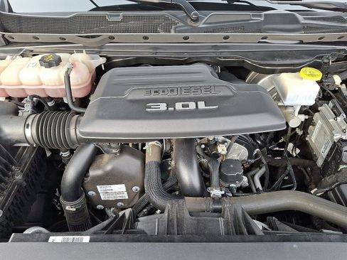 Used 2022 RAM 1500 Laramie image 27