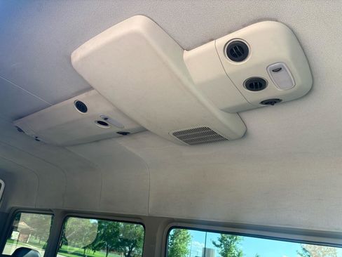 Used 2007 Dodge Sprinter 2500 w/ Cooling Group RWD image 15
