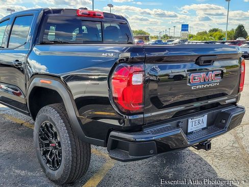 New 2026 GMC Canyon Elevation w/ Convenience Package image 6