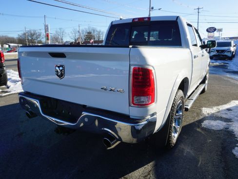 Used 2017 RAM 1500 Laramie w/ Convenience Group image 6