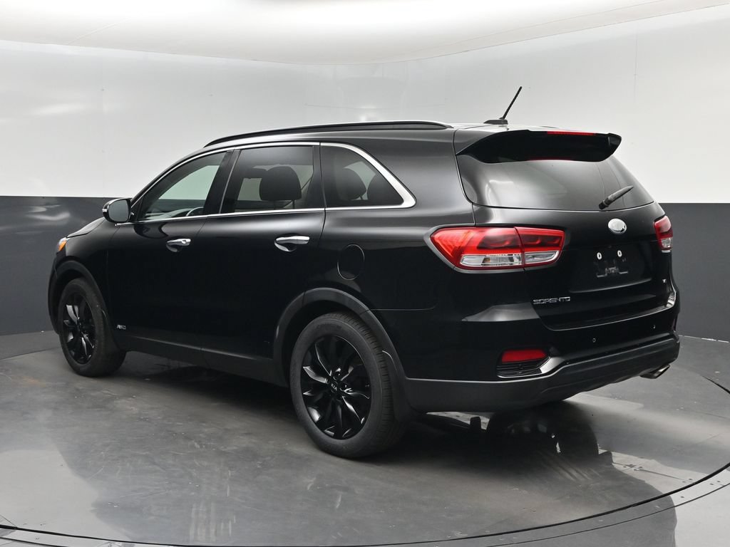 Used 2019 Kia Sorento S AWD/4WD image 4