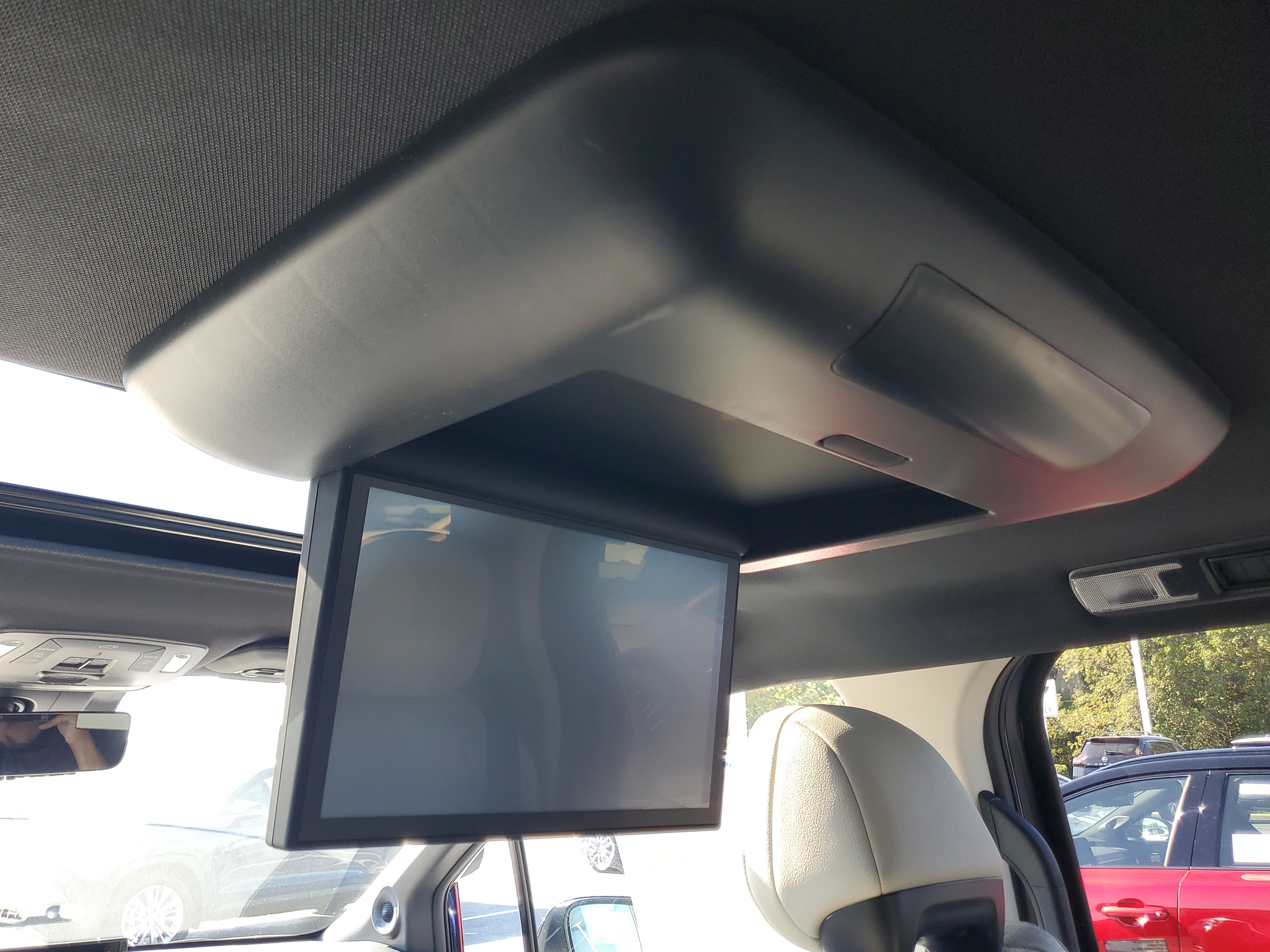 New 2026 Toyota Sienna Platinum AWD/4WD image 17
