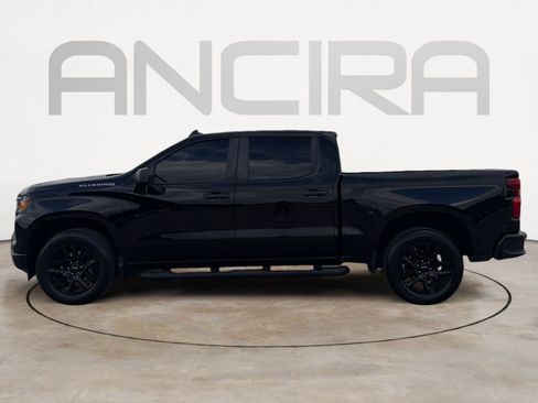Used 2024 Chevrolet Silverado 1500 Custom image 8