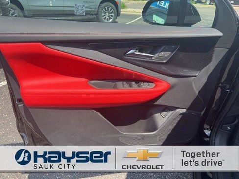 New 2024 Chevrolet Blazer EV RS image 15