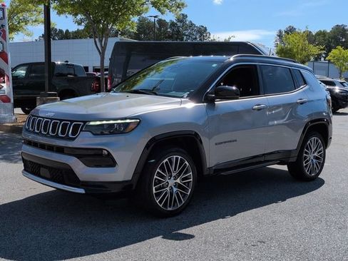 Used 2023 Jeep Compass Limited w/ Elite Group AWD/4WD image 8