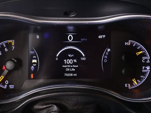 Used 2018 Jeep Grand Cherokee Trailhawk w/ Trailhawk Luxury Group image 4