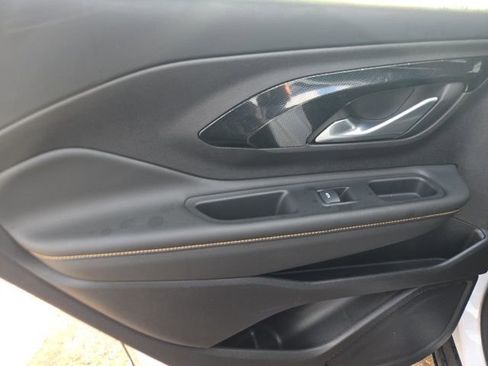 Used 2024 GMC Terrain AT4 w/ Infotainment Package II image 43