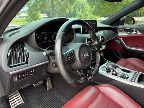 Used 2019 Kia Stinger GT2 AWD/4WD image 22