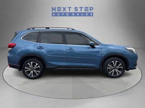 Used 2023 Subaru Forester Limited AWD/4WD image 2