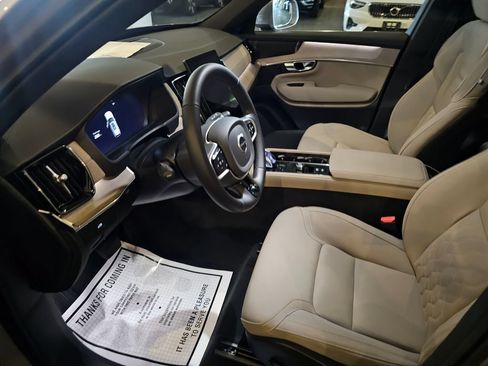 Certified 2026 Volvo XC90 B6 Plus w/ Protection Package Premier AWD/4WD image 17