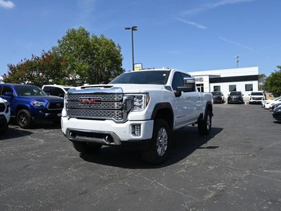 Used 2022 GMC Sierra 2500 Denali w/ Denali Ultimate Package