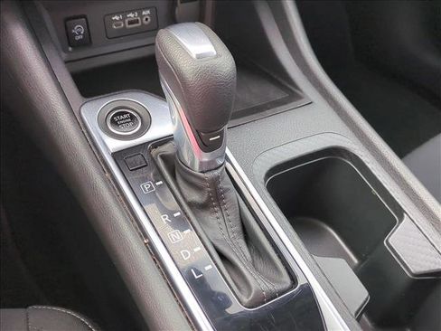 Used 2024 Nissan Sentra SV image 12