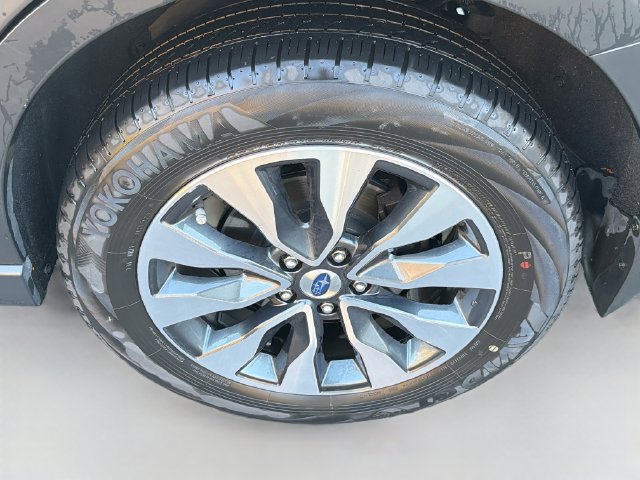 Used 2023 Subaru Outback Touring XT AWD/4WD image 9