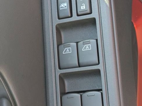 New 2026 Nissan Frontier Pro-X w/ Pro-X Convenience Package RWD image 12