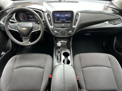 Used 2023 Chevrolet Malibu LT image 15