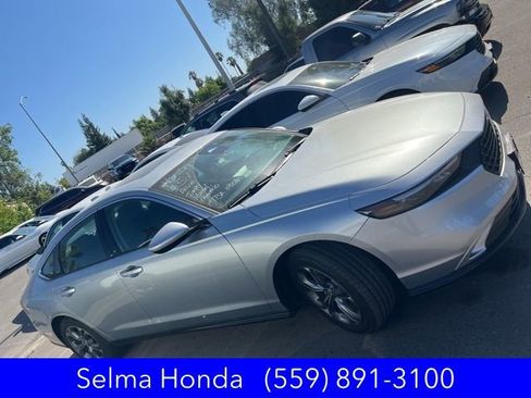 Certified 2024 Honda Accord EX image 3