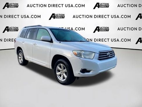 Used 2009 Toyota Highlander 2WD image 2